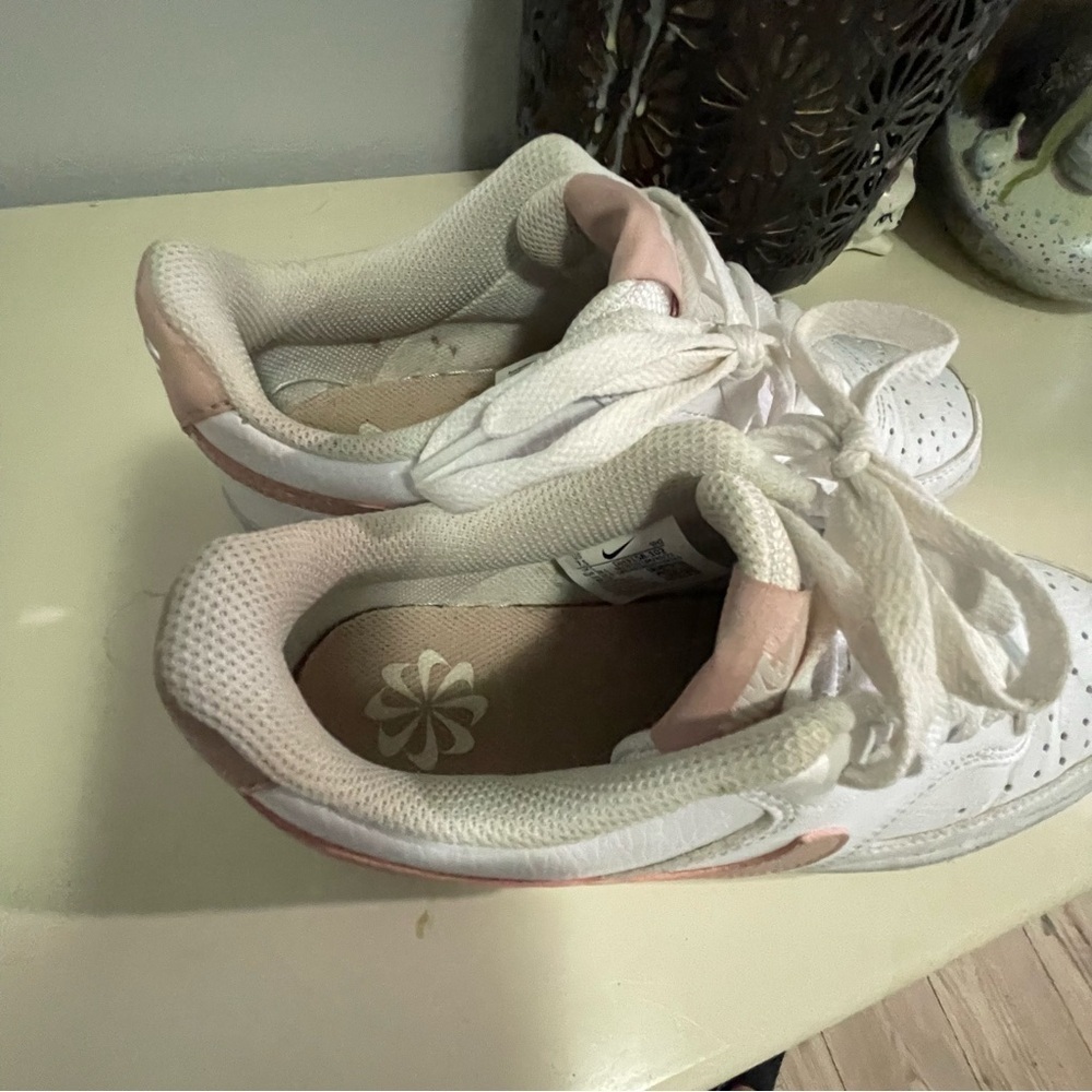 Nike Women's Court Vision Low Next Nature Sneaker size 7.5 - Picture 7 of 10
